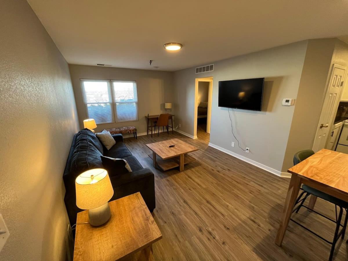 Aksarben 1 Bedroom-Close To I-80 Omaha Zewnętrze zdjęcie