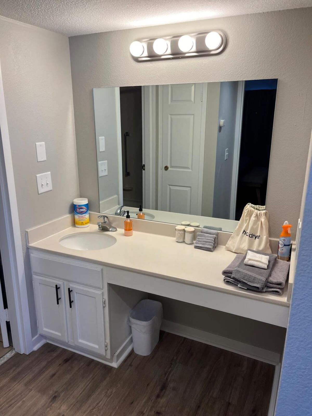Aksarben 1 Bedroom-Close To I-80 Omaha Zewnętrze zdjęcie